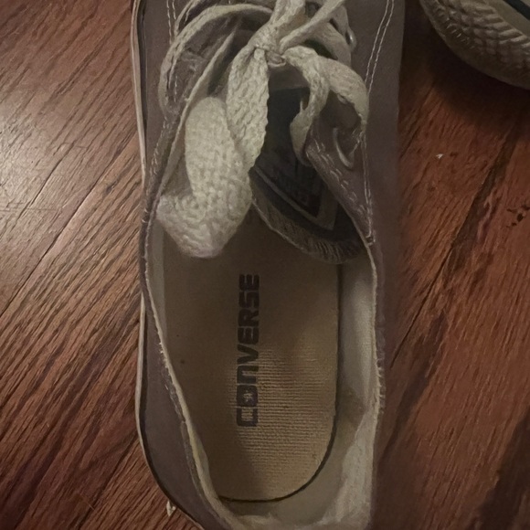 Gray converse youth size 3 - Picture 2 of 4